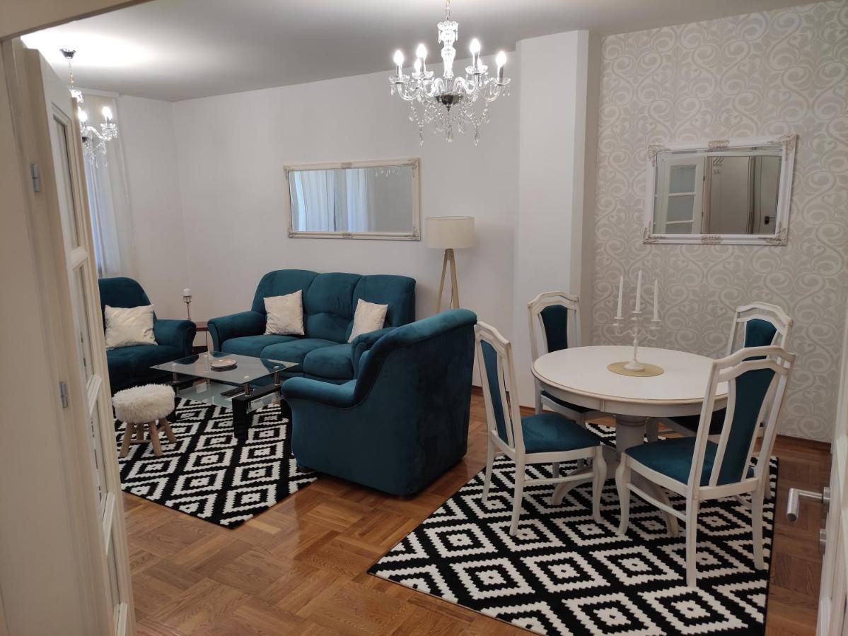 Apartment Dajak Centar Banja Luka Exteriör bild