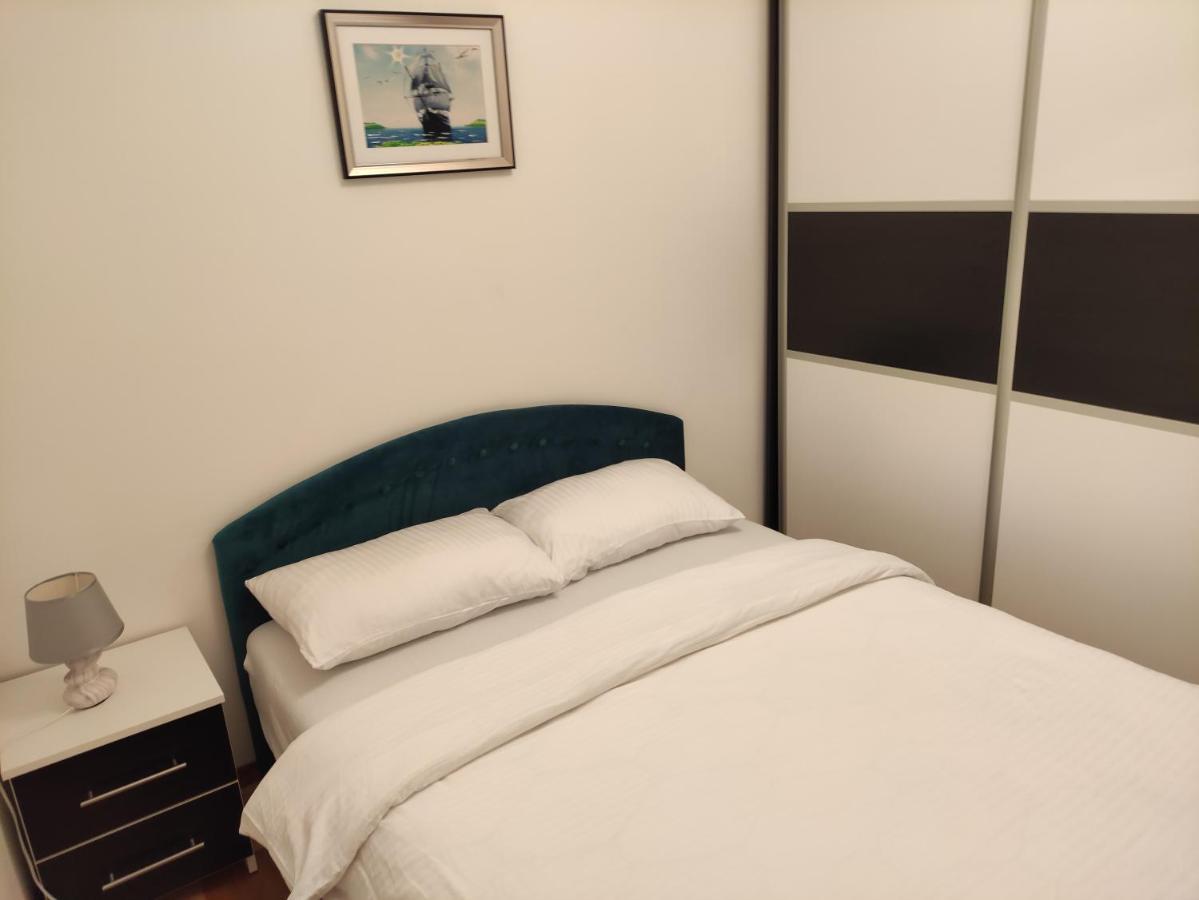 Apartment Dajak Centar Banja Luka Exteriör bild