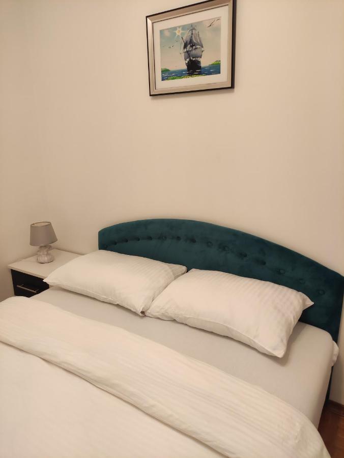 Apartment Dajak Centar Banja Luka Exteriör bild